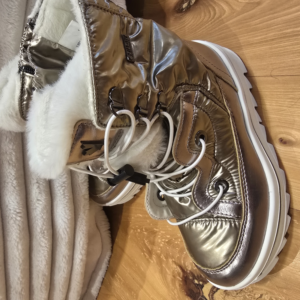 Stylish Metallic Winter Boots